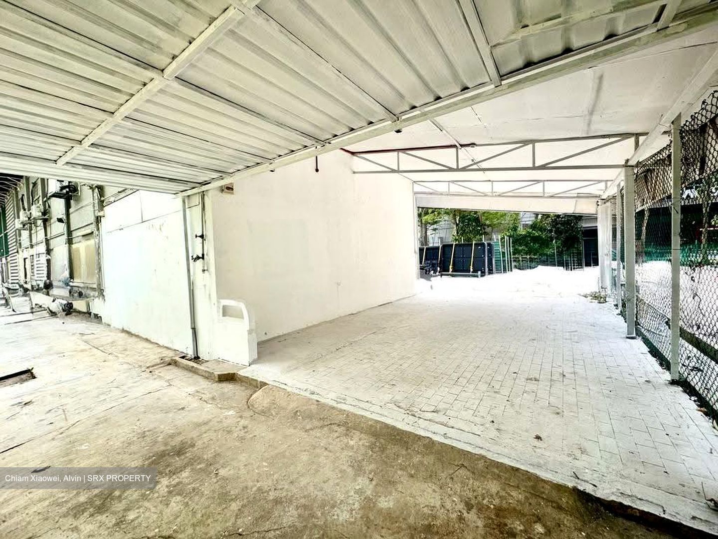 Irving Road (D13), Factory #609501501